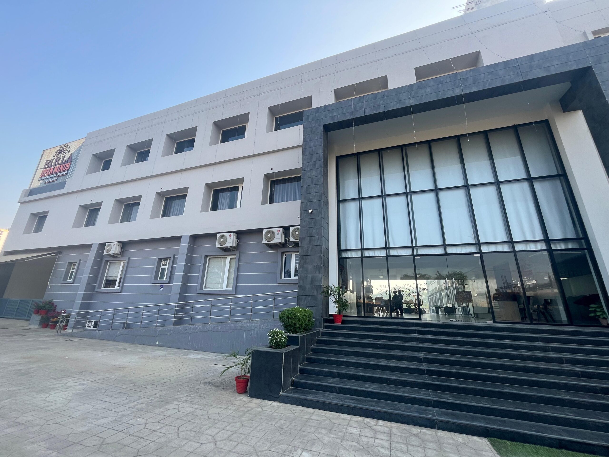 Best Primary Schools in Lucknow with Modern Facilities